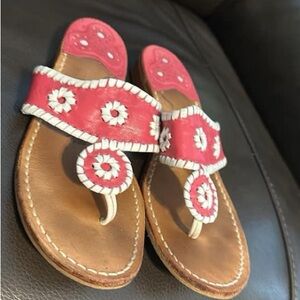 Size 8 Jack rogers pink